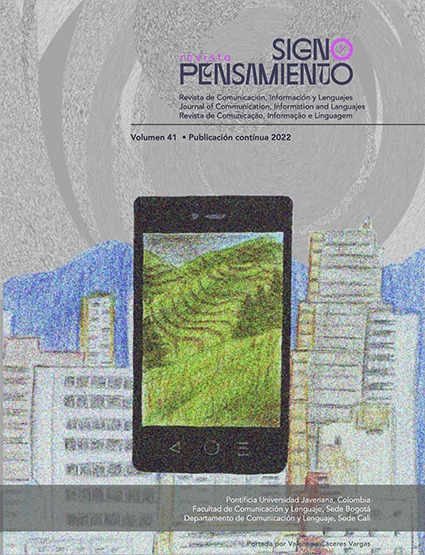 Tecnología digital en la biblioteca sobre digitalismo y comunicación.